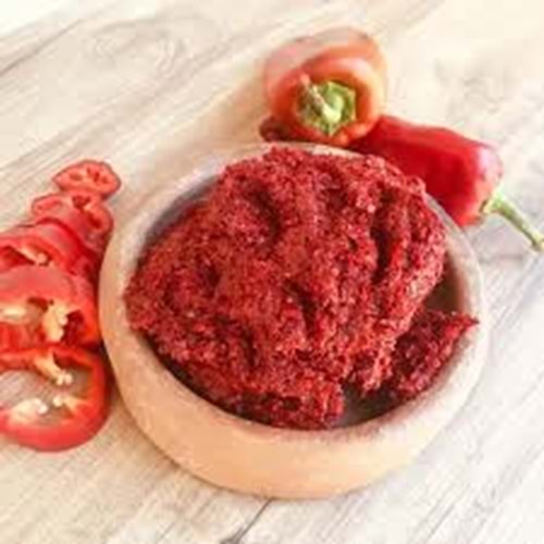 TATLI BİBER SALÇASI 1000 GR